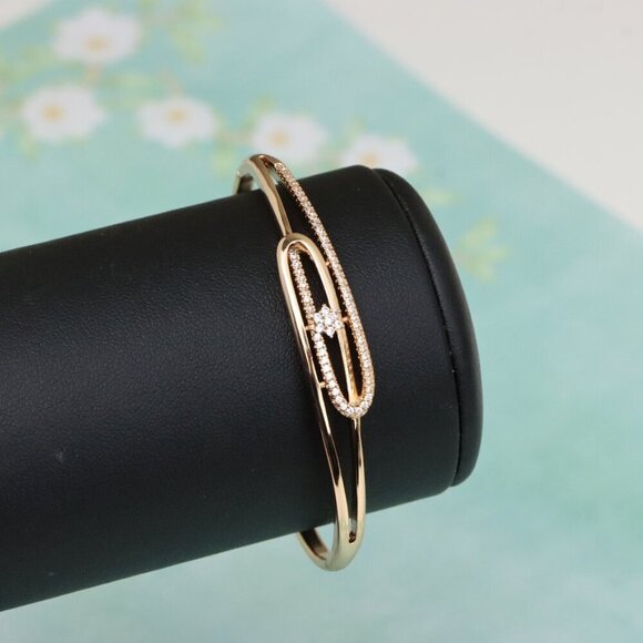 Rose Gold Bangle with Oval Loop and Center Flower Stone Accent, XPBL0546 - Picture 8 of 12